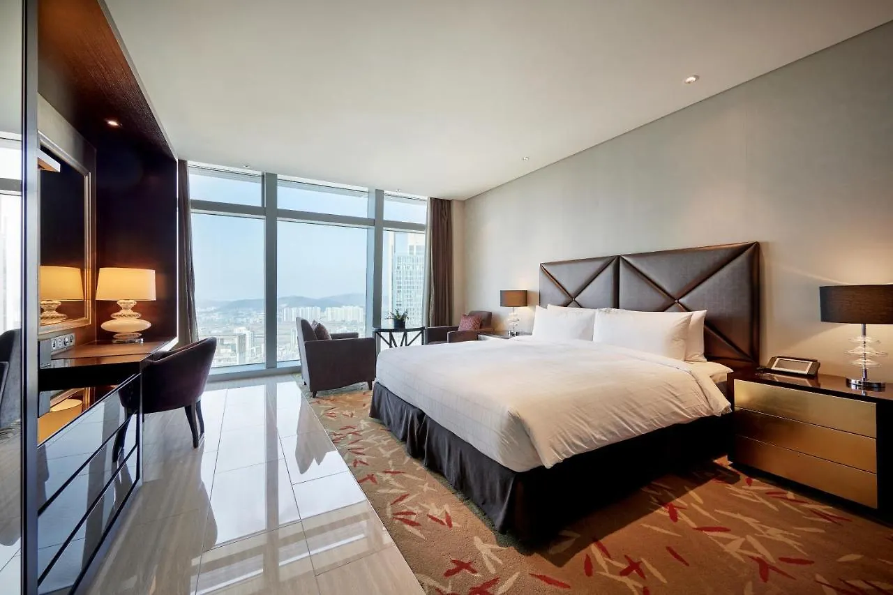 Oakwood Premier Incheon Aparthotel