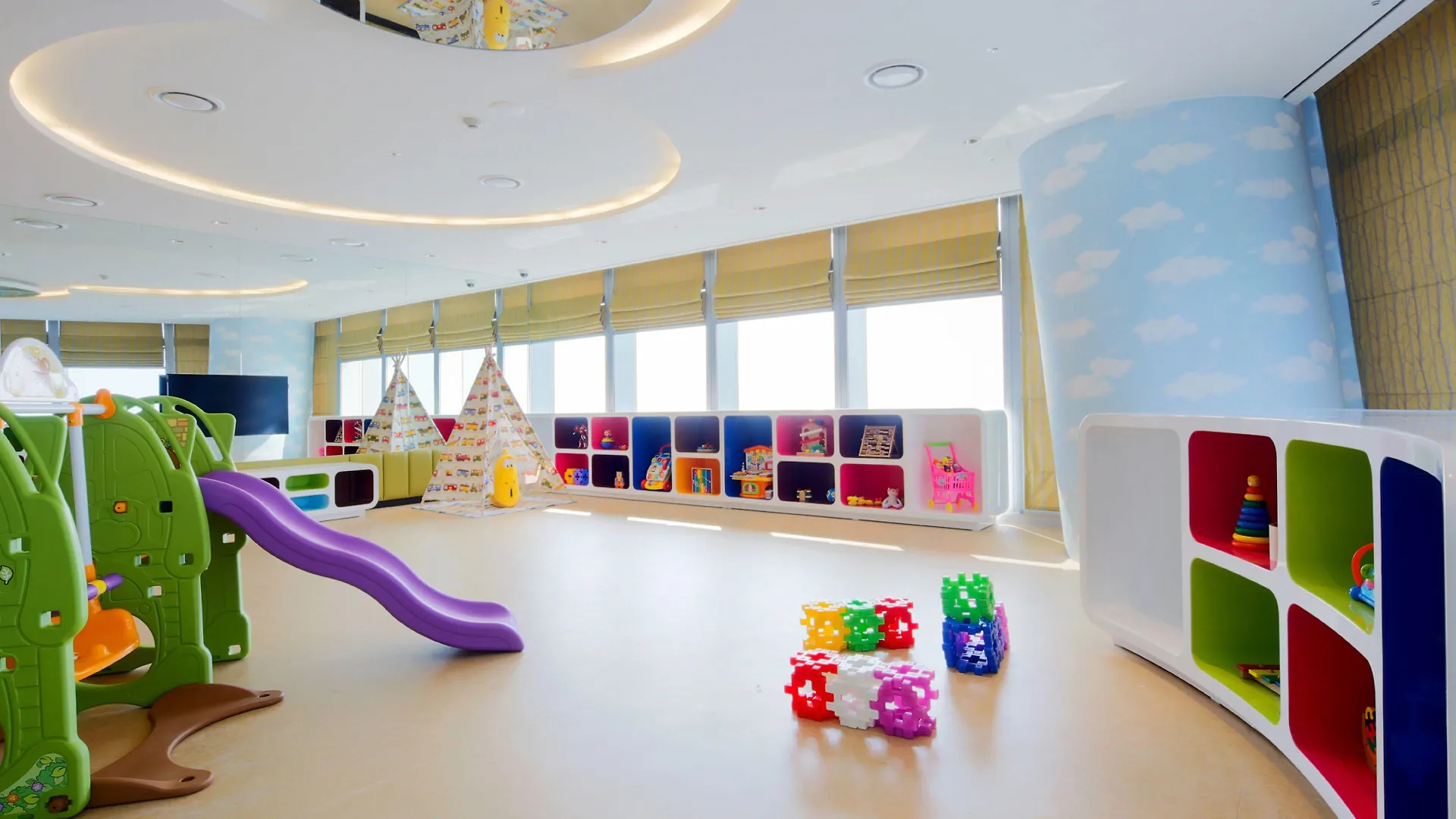 Oakwood Premier Incheon Aparthotel 5*,  South Korea