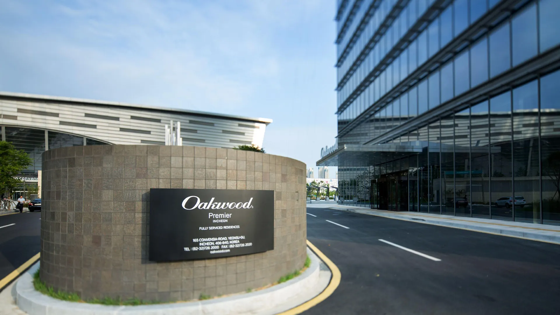 Oakwood Premier Incheon Aparthotel 5*,  South Korea