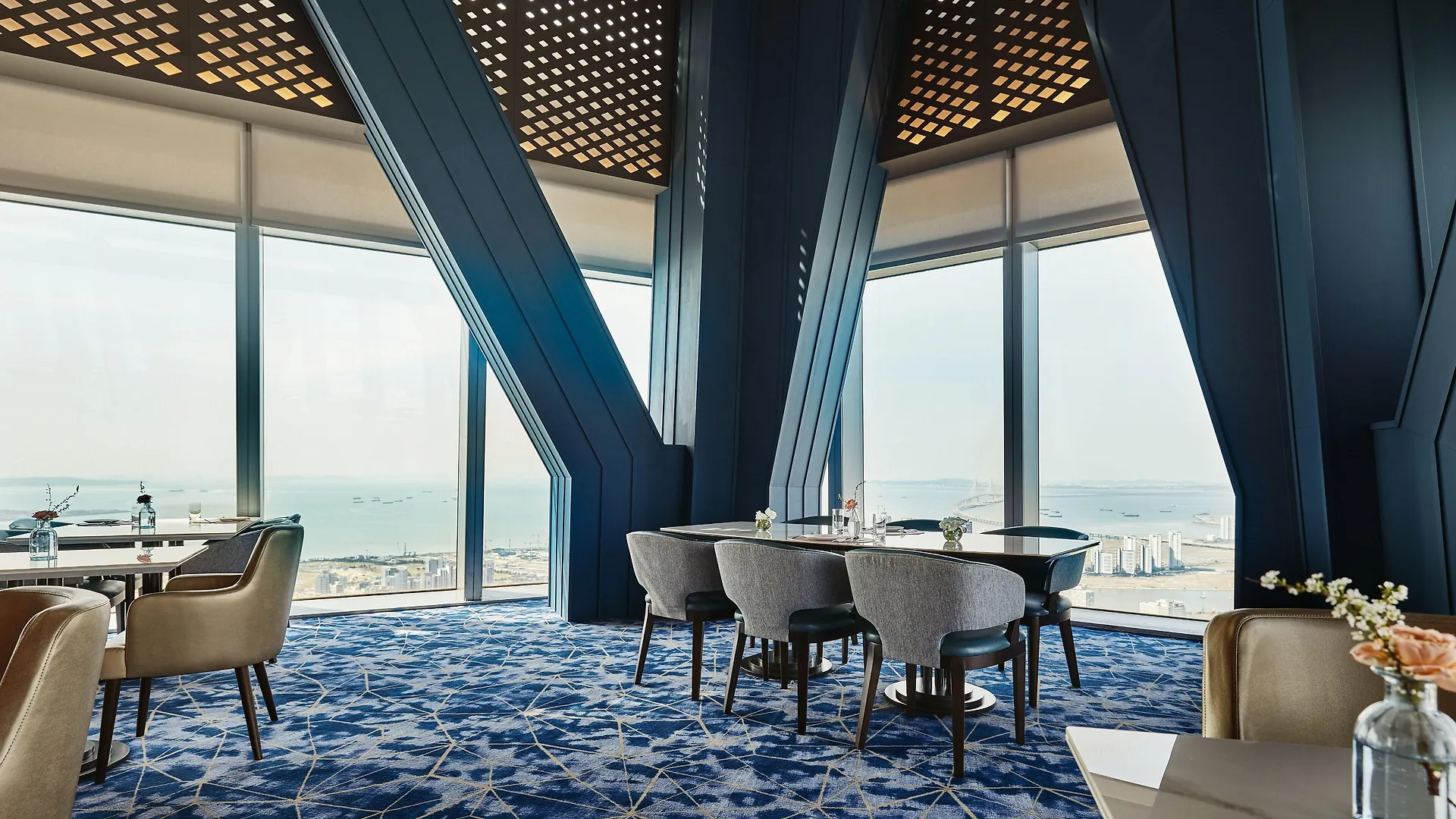 Oakwood Premier Incheon Aparthotel 5*,  South Korea