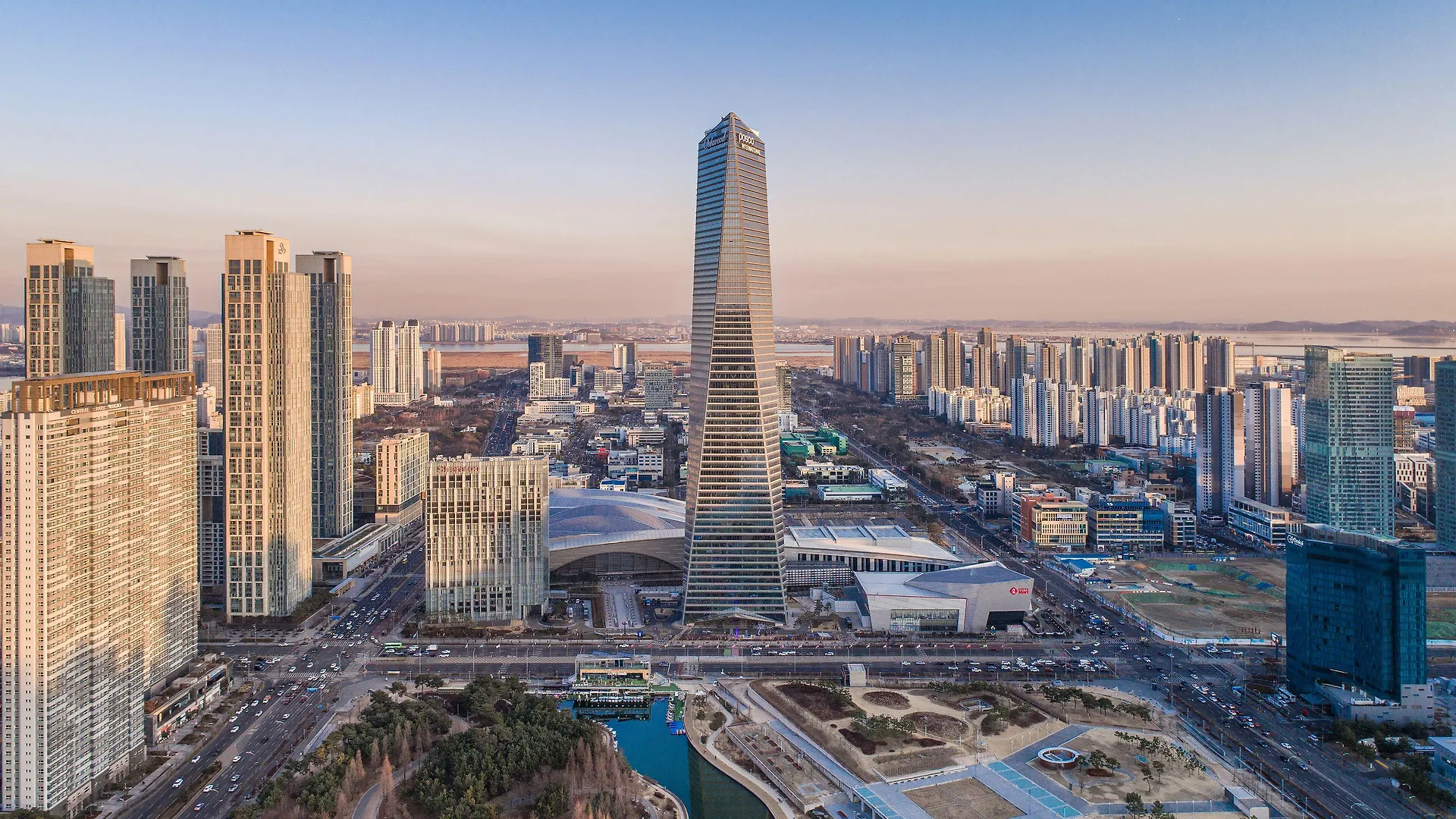 Oakwood Premier Incheon Aparthotel