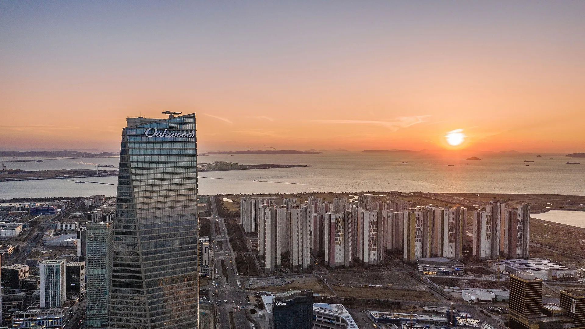*****  Oakwood Premier Incheon Aparthotel South Korea