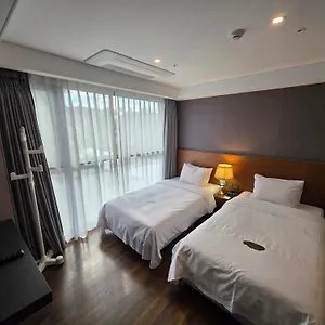 Dyne Oceano 4* Jeju