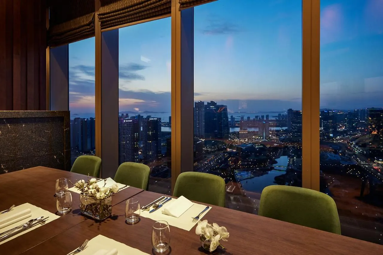 Aparthotel Oakwood Premier Incheon