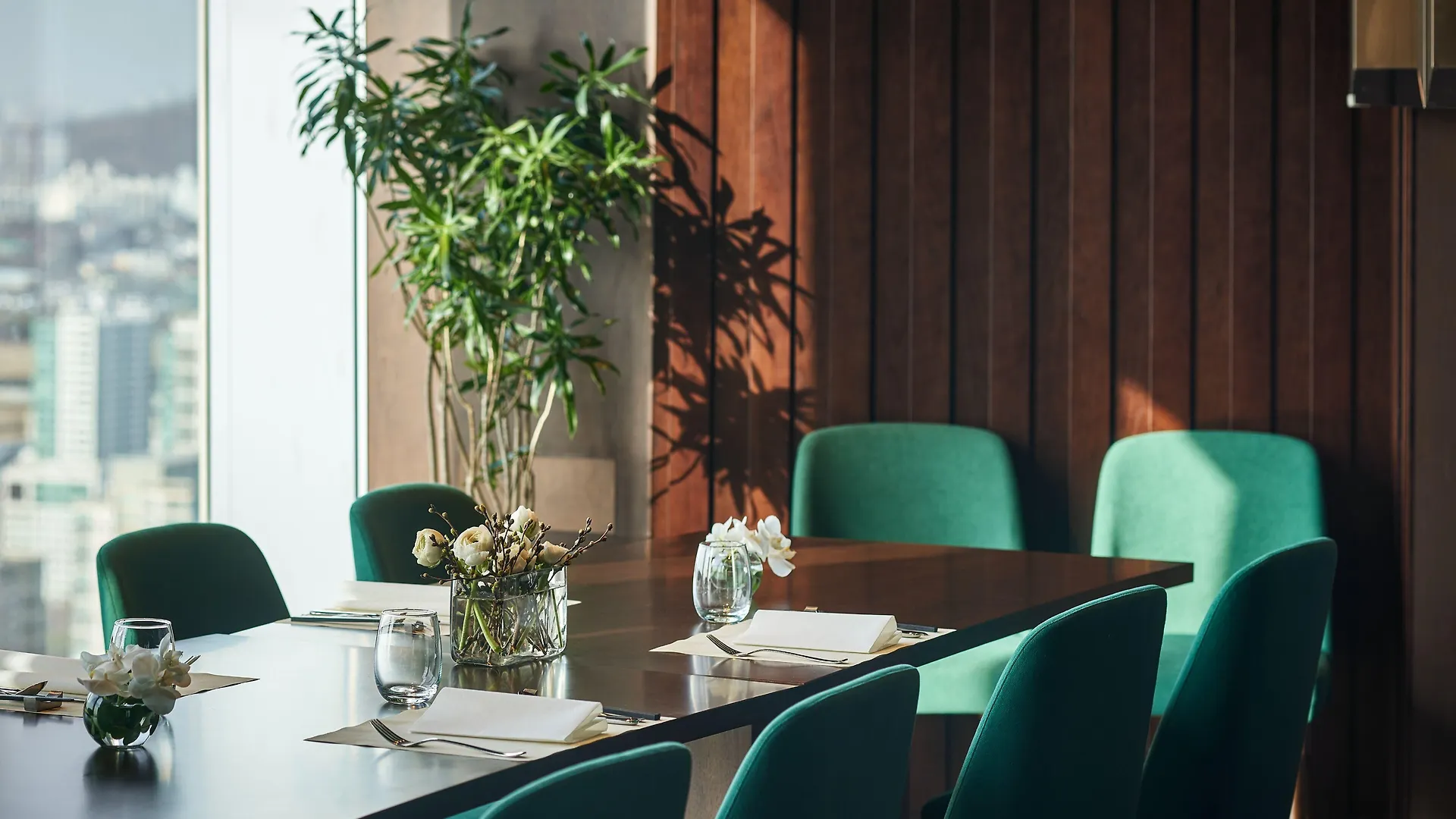 Oakwood Premier Incheon Aparthotel