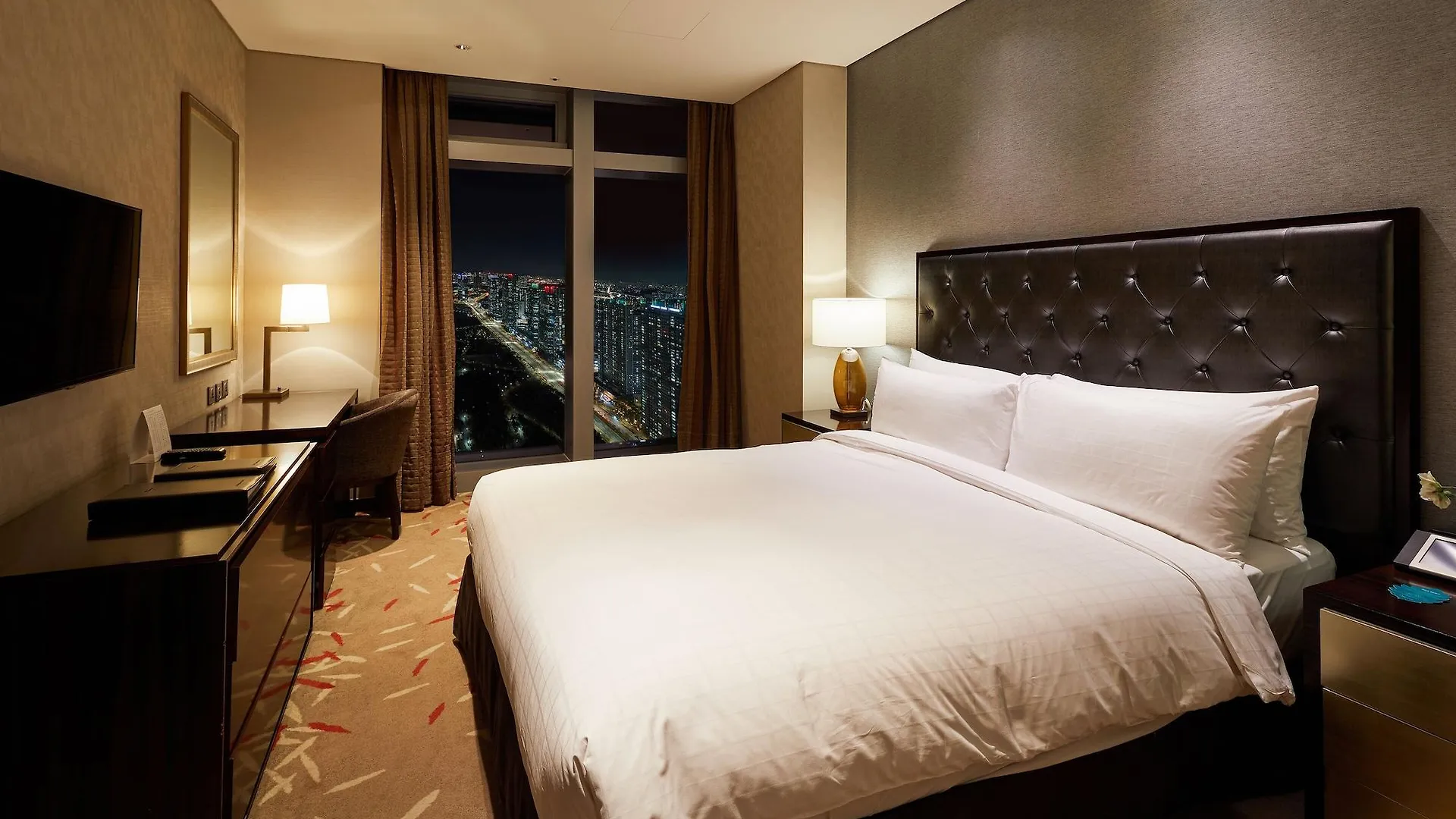 Oakwood Premier Incheon Aparthotel